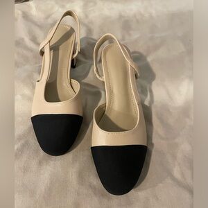 Size 38 tan black new low heels 8